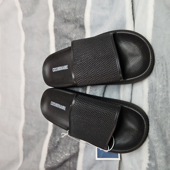 CUSHIONAIRE KID SLIPPER - Picture 2 of 7